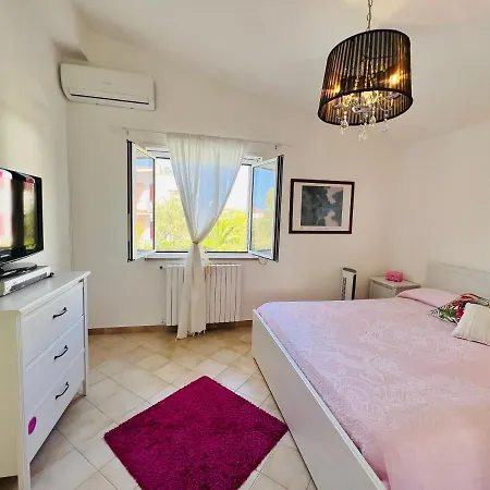 Donna Vincenza Villa